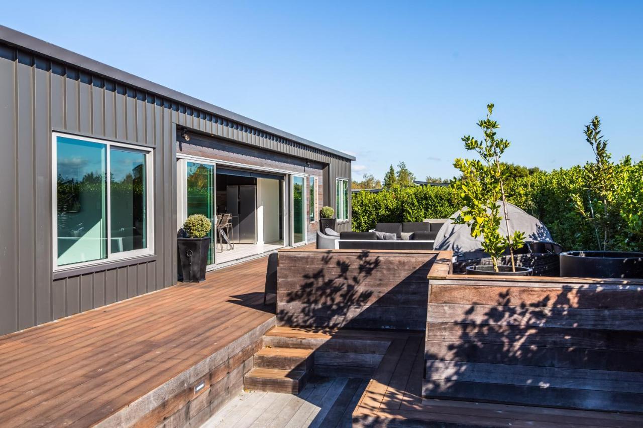 Pinot Paradise Villa Martinborough Bagian luar foto