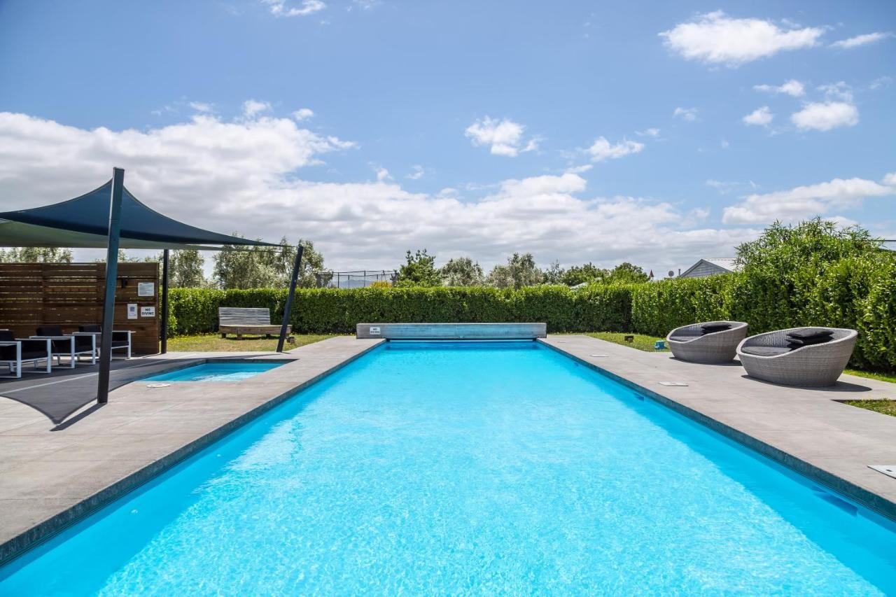 Pinot Paradise Villa Martinborough Bagian luar foto
