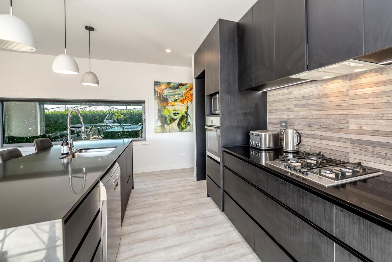 Pinot Paradise Villa Martinborough Bagian luar foto