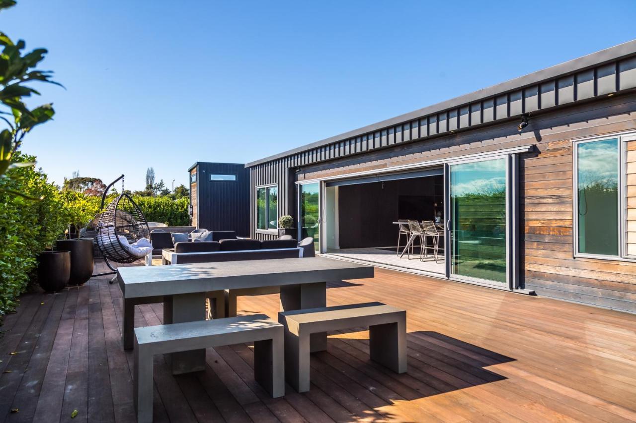 Pinot Paradise Villa Martinborough Bagian luar foto